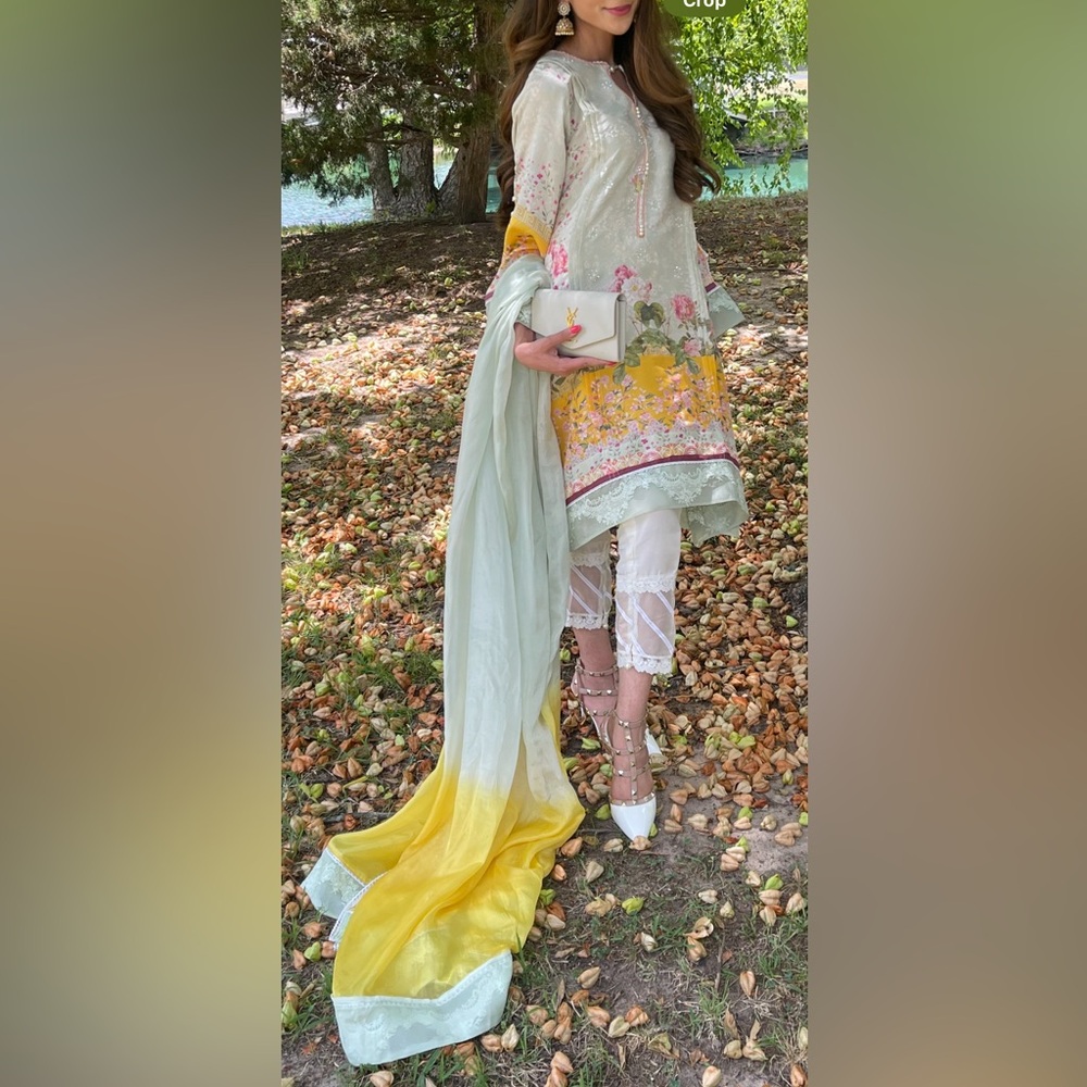Pakistani designer Farah talib Aziz outfit size small!